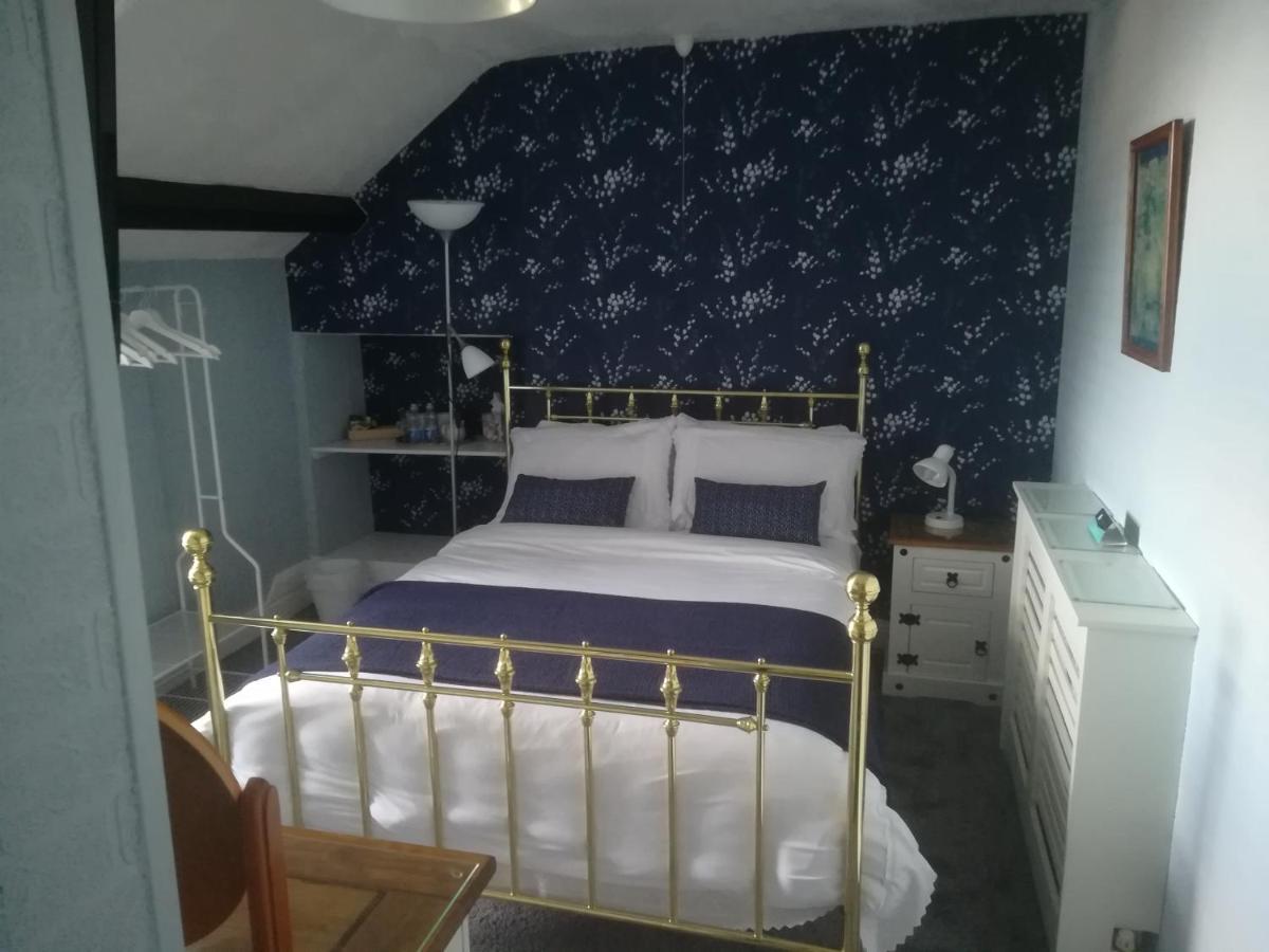 Tara Bed and Breakfast Fishguard Exterior foto